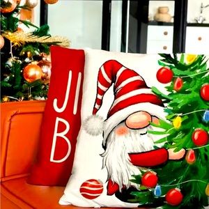 18”x18”THREE OR FOUR GNOME AND ONE GREEN WITH WORDS LEFT